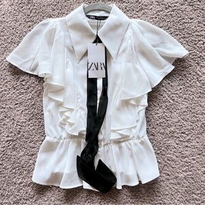 Zara Off White ruffle top size XS NWT